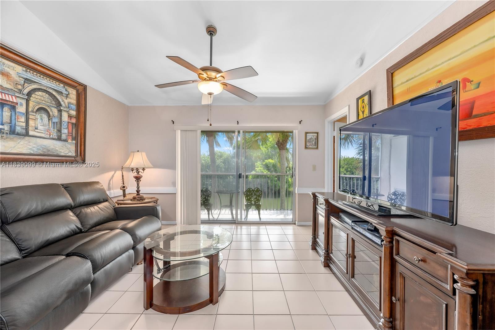 5560 Lakeside Dr # 204