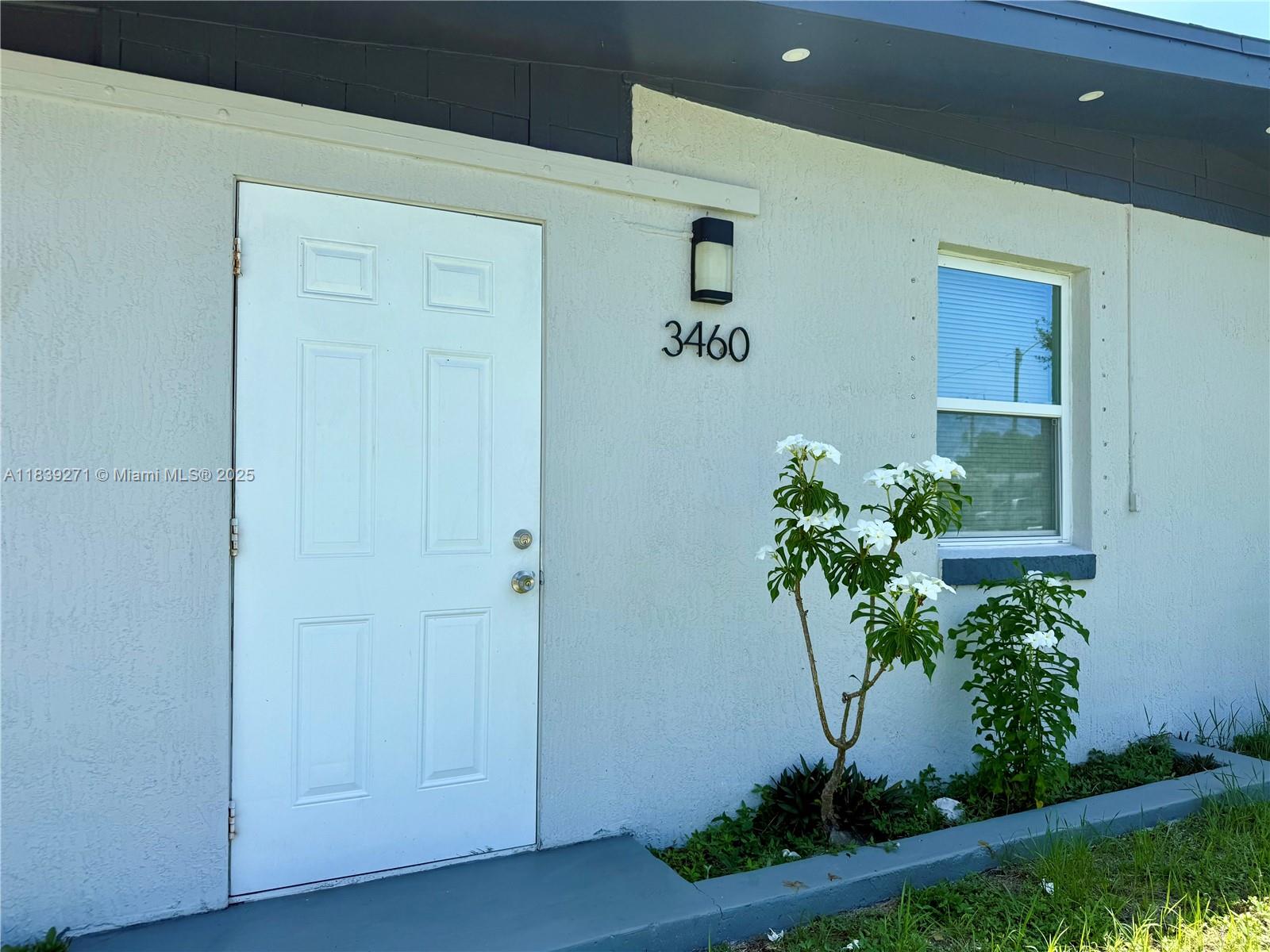 3460 Normandy Dr