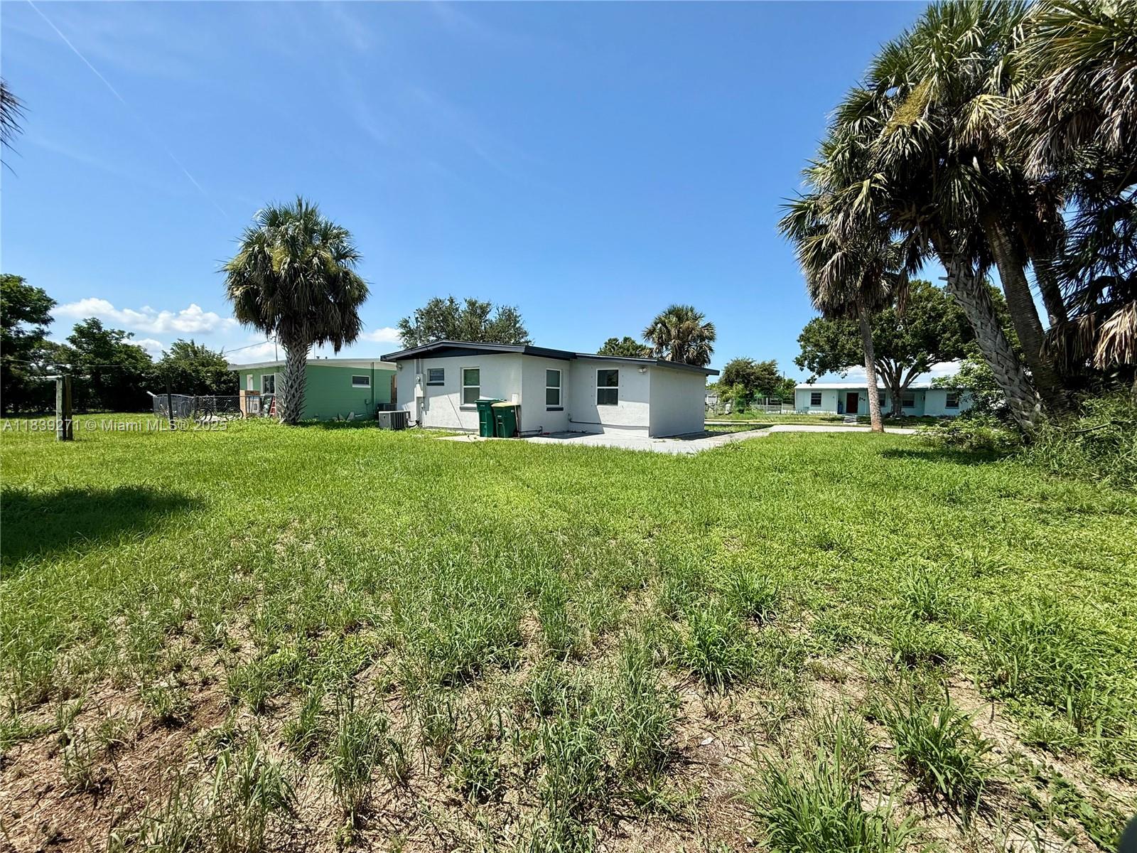 3460 Normandy Dr