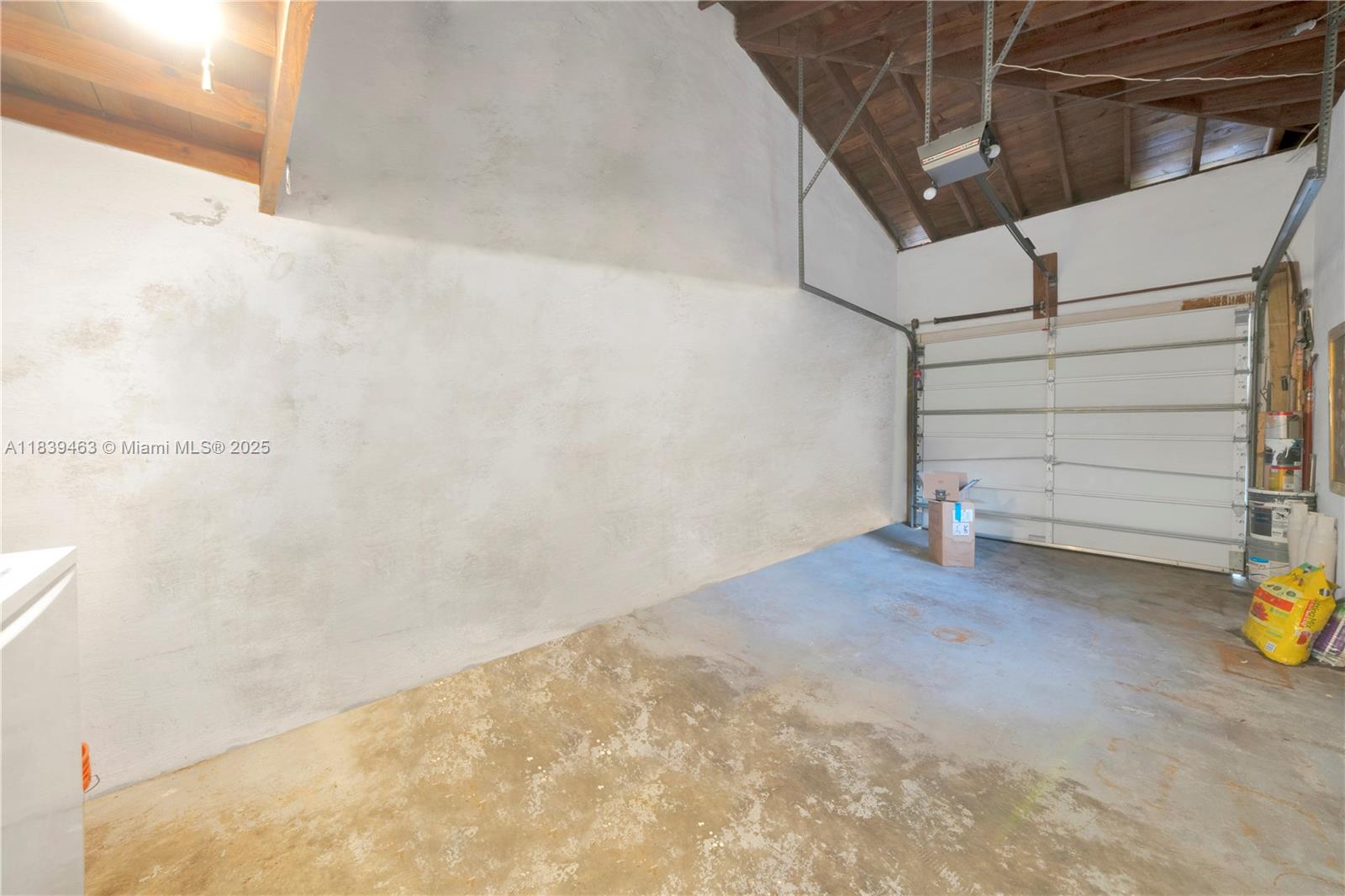 2665 SW 17th Ave