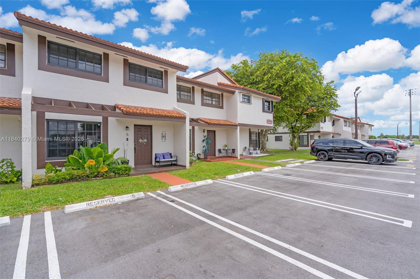 5725 SW 132nd Ct # 5 Unit: 21-5