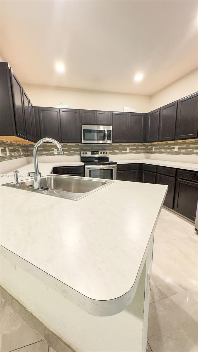 24461 SW 117th Path