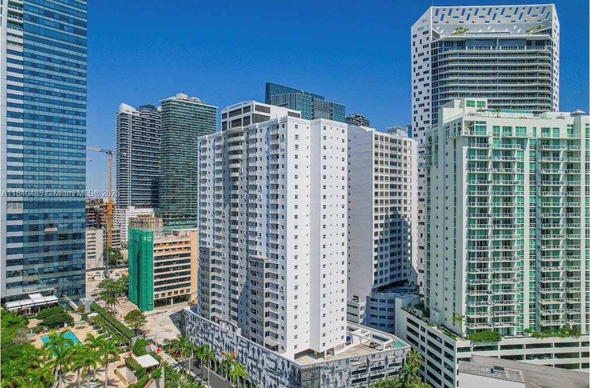 185 SE 14th Ter # 2411