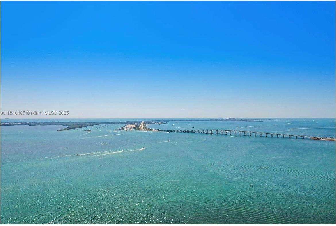 185 SE 14th Ter # 2411