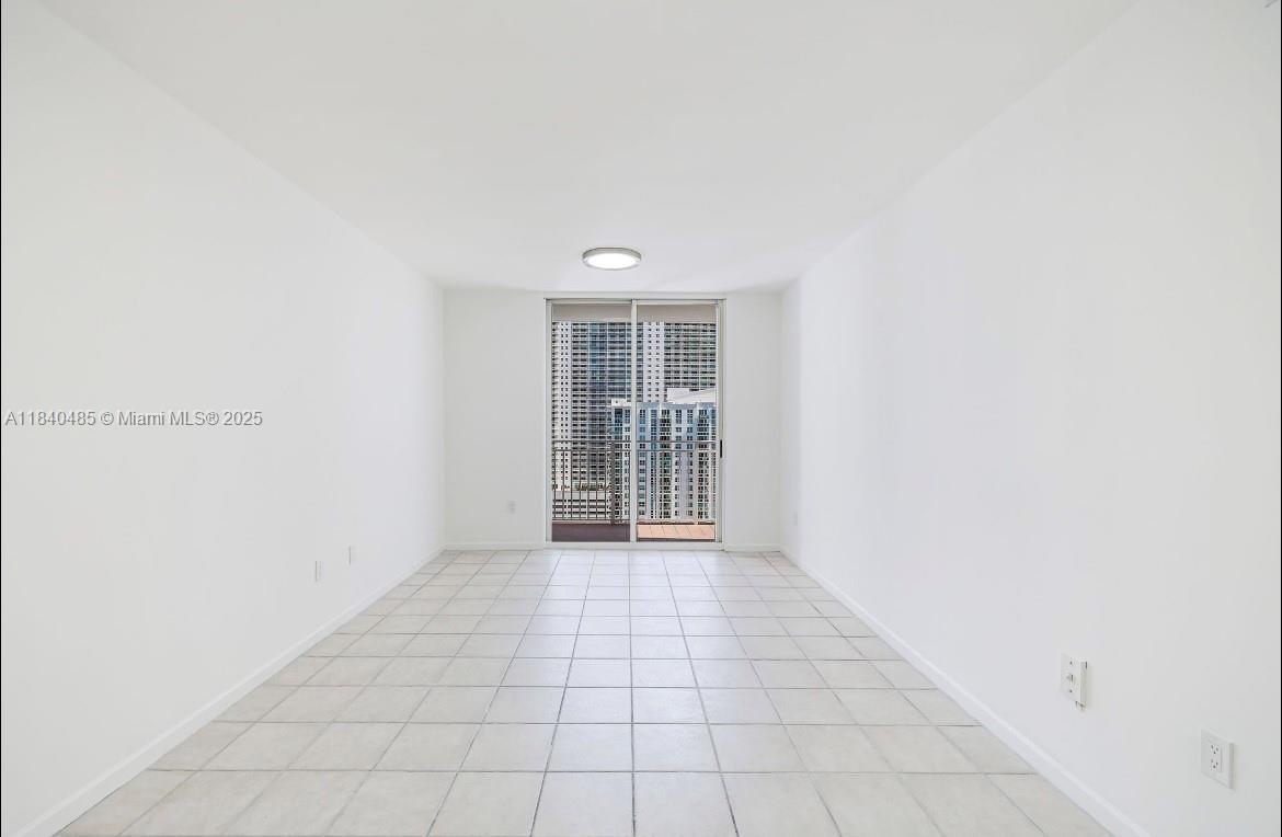 185 SE 14th Ter # 2411