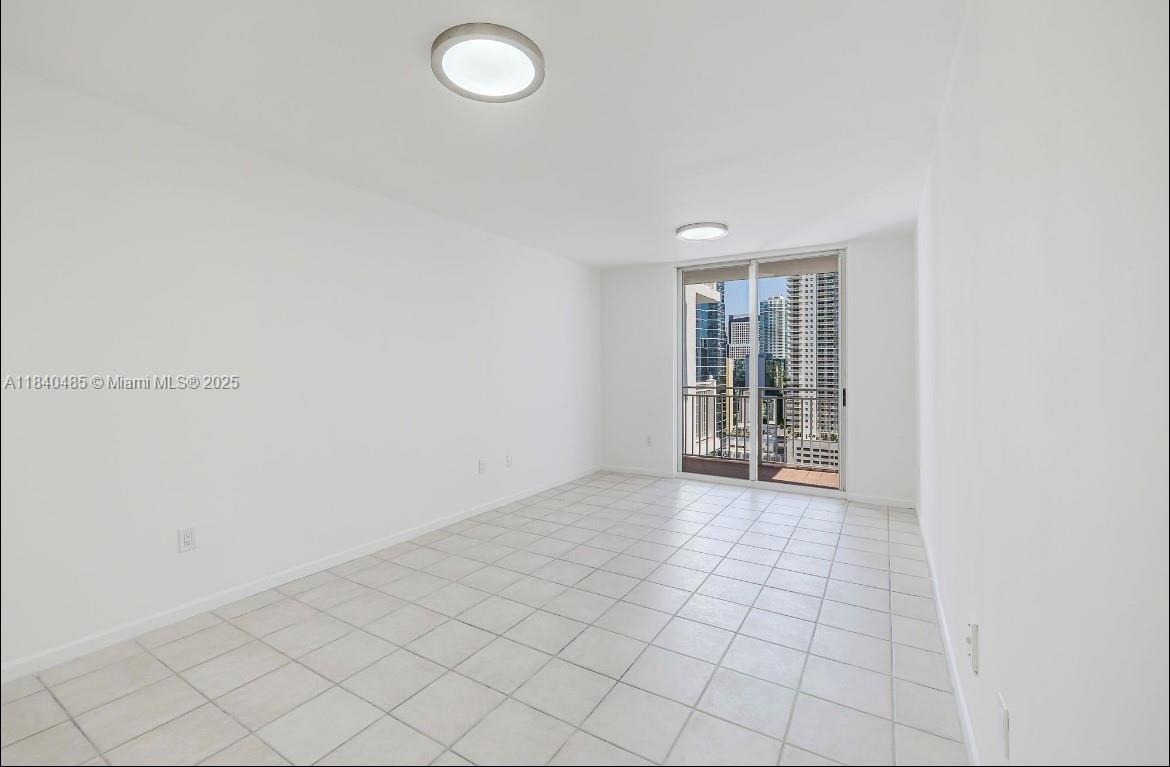 185 SE 14th Ter # 2411