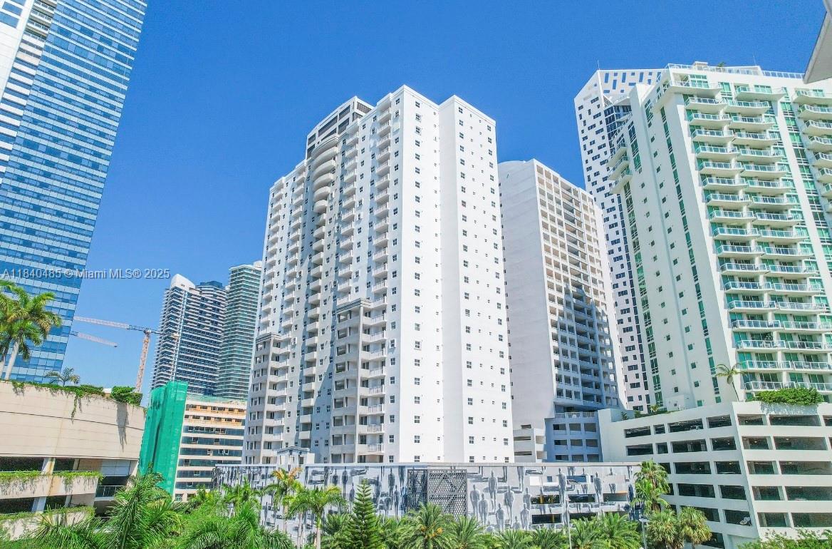 185 SE 14th Ter # 2411