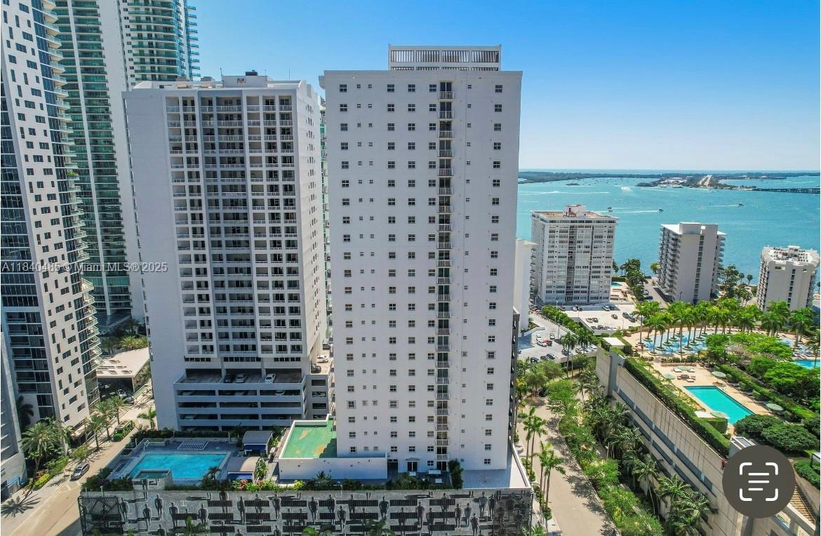 185 SE 14th Ter # 2411