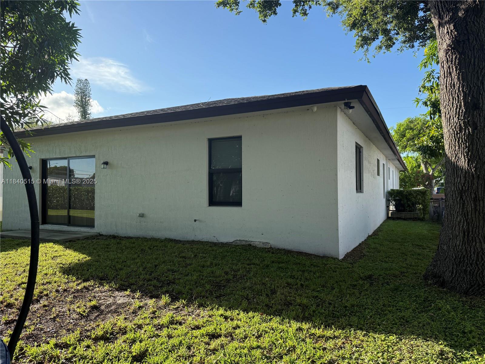 5140 SW 24th St # 5140