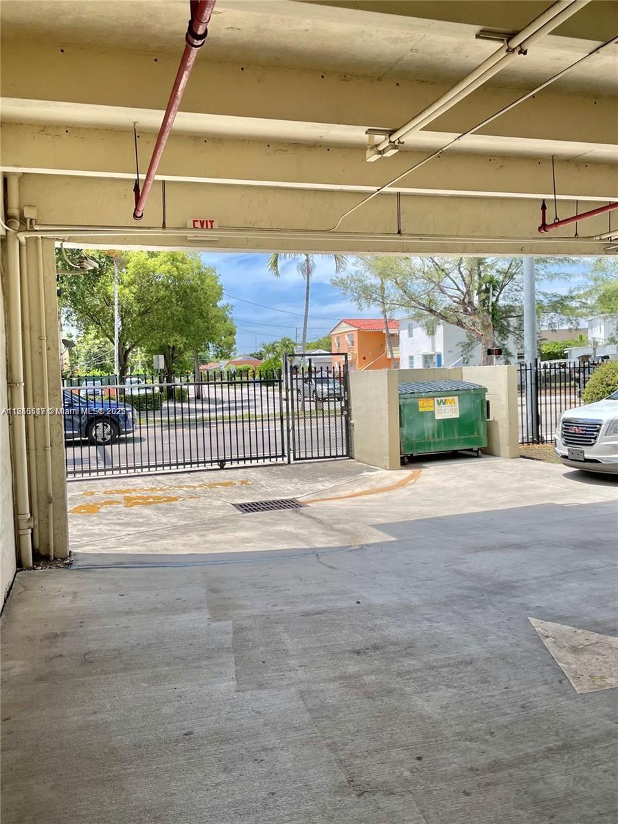 3201 W Flagler St # 102