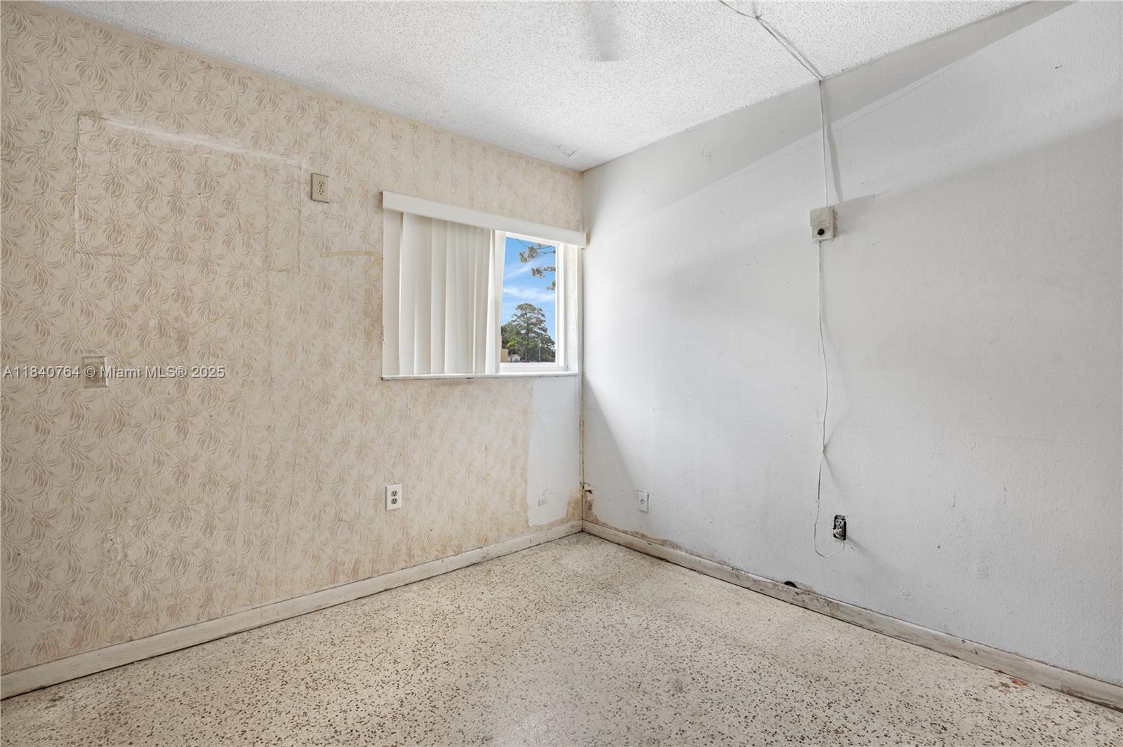 3956 NW 207th St Rd