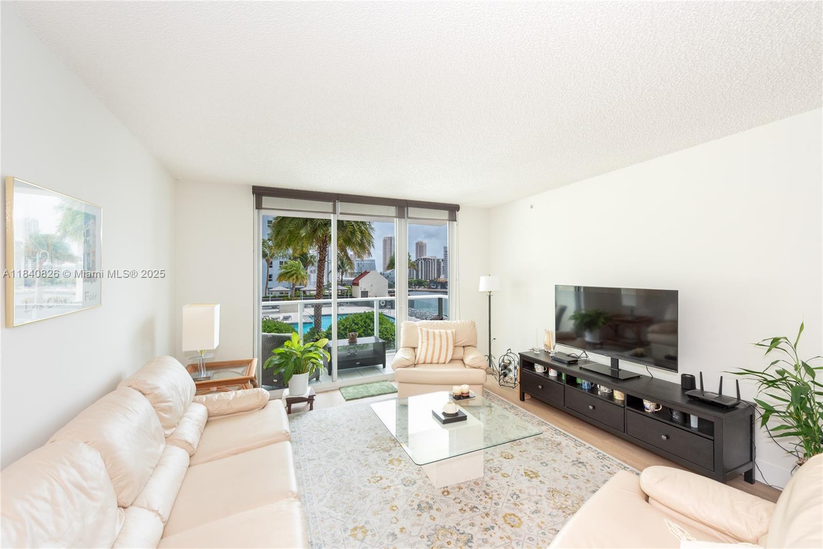 1155 Brickell Bay Dr # 708