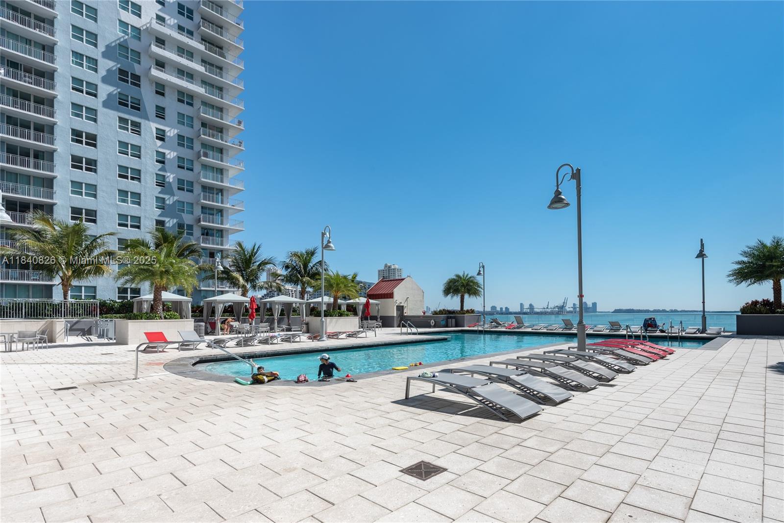 1155 Brickell Bay Dr # 708