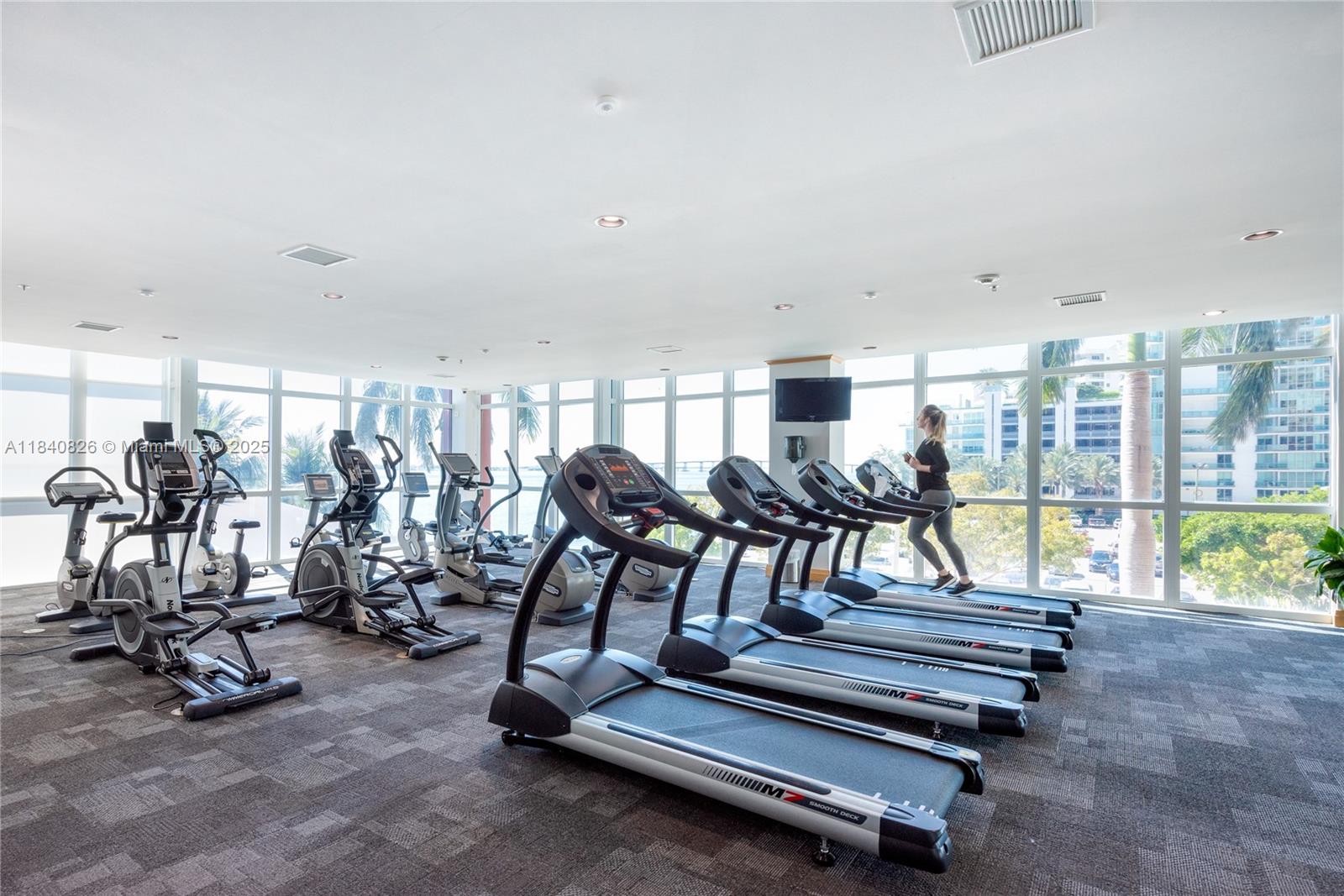 1155 Brickell Bay Dr # 708