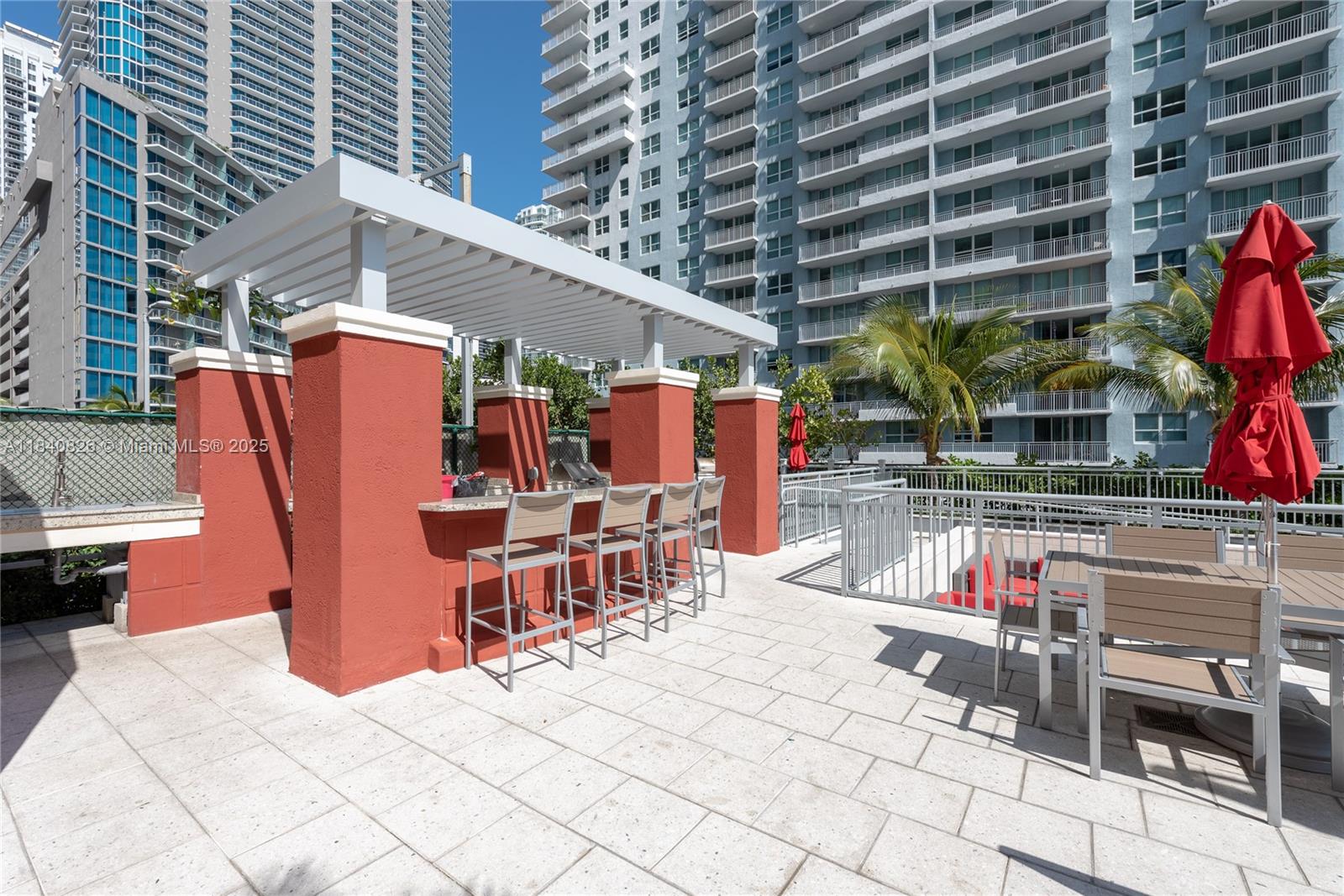 1155 Brickell Bay Dr # 708