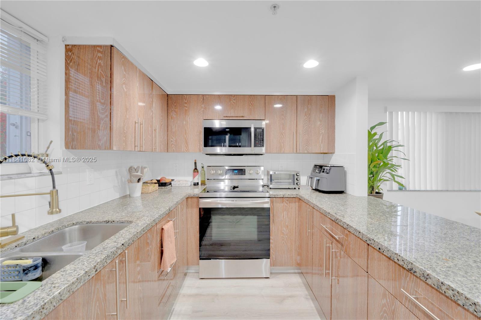 651 NW 82nd Ave # 124