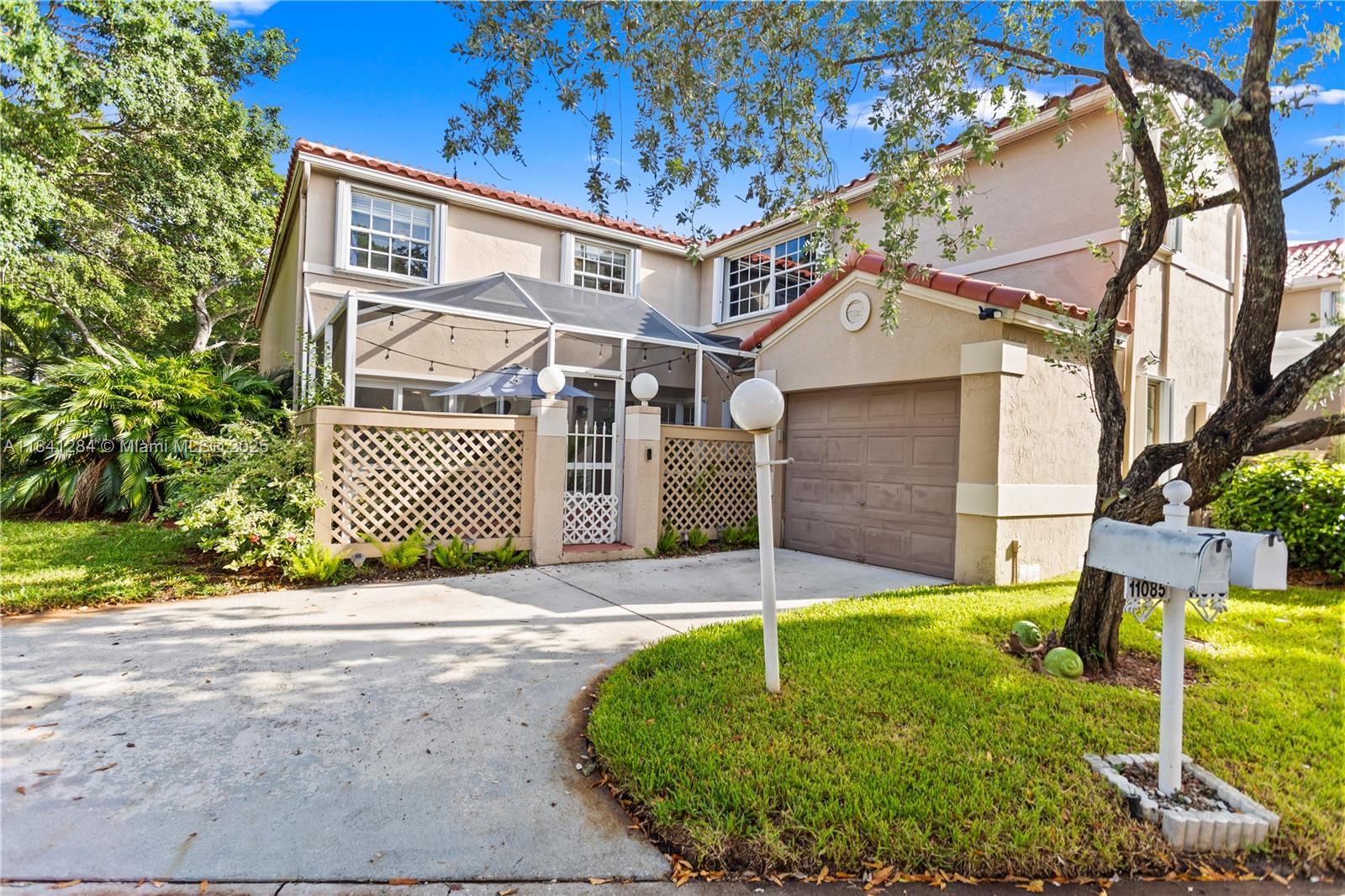 11085 Neptune Dr