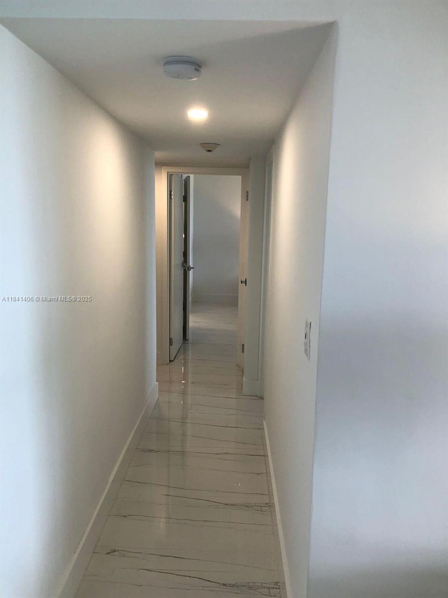 100 Bayview Dr # 1908