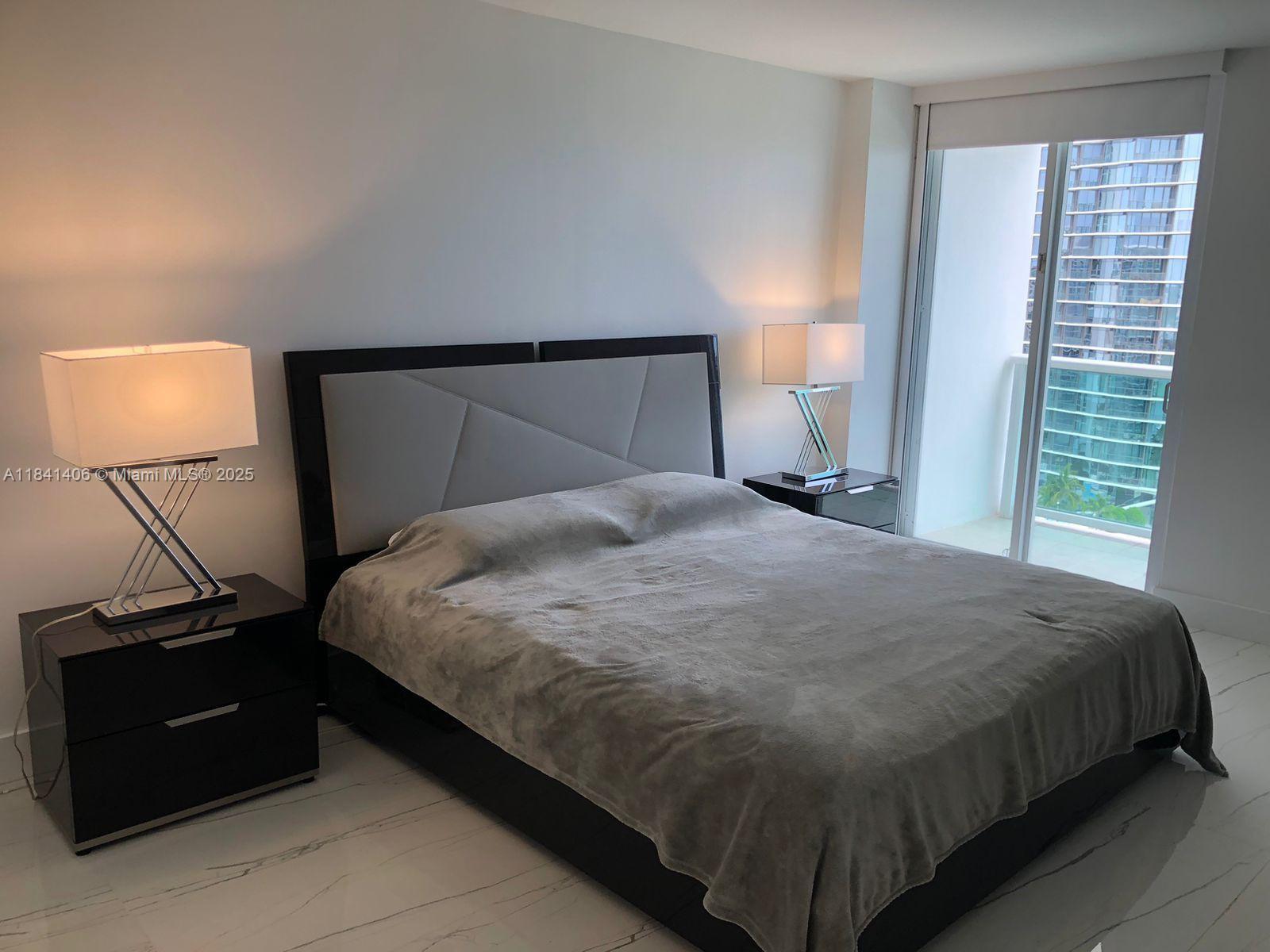 100 Bayview Dr # 1908