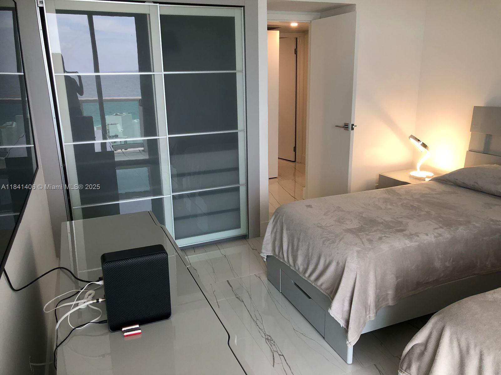 100 Bayview Dr # 1908