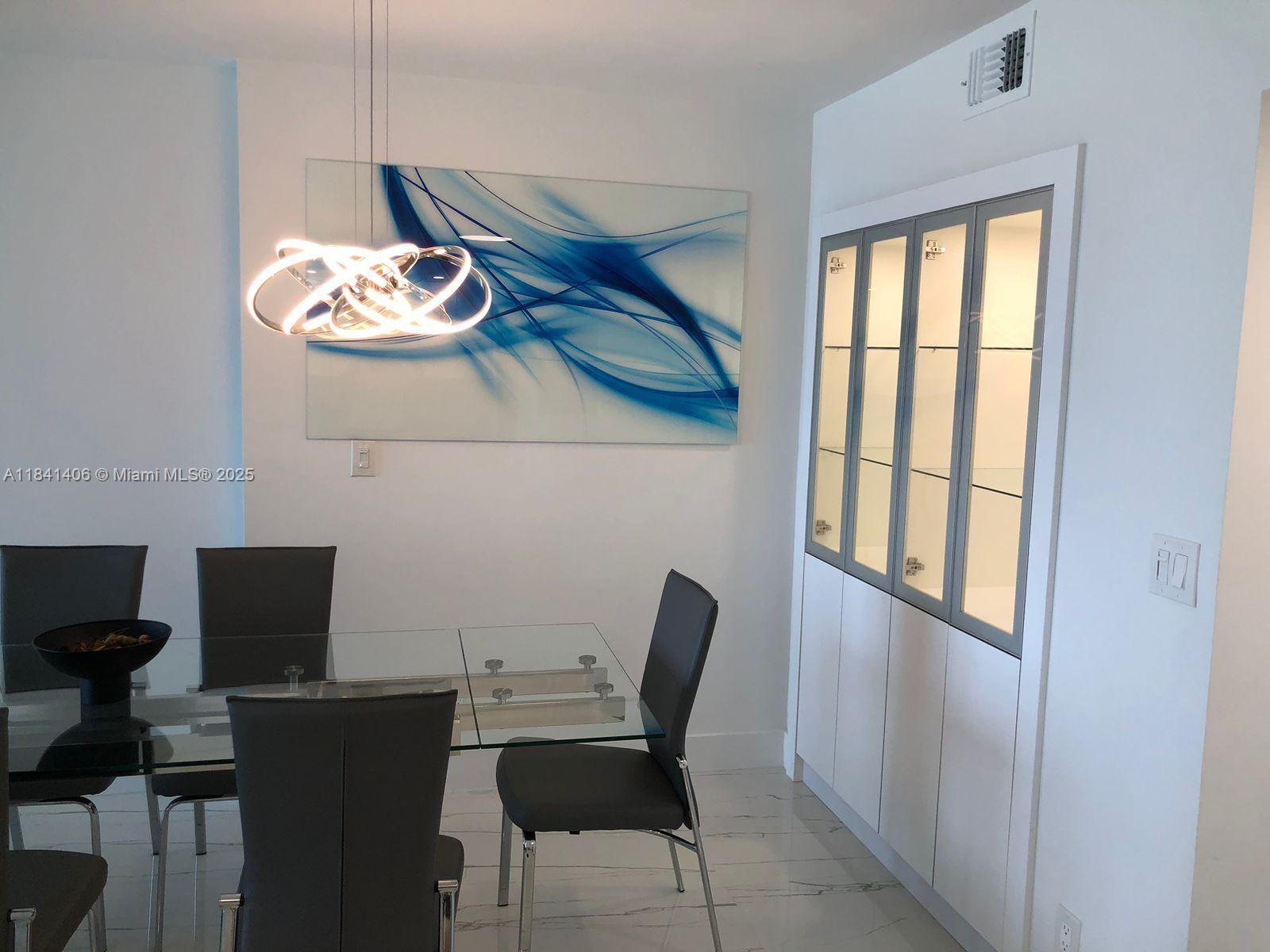 100 Bayview Dr # 1908