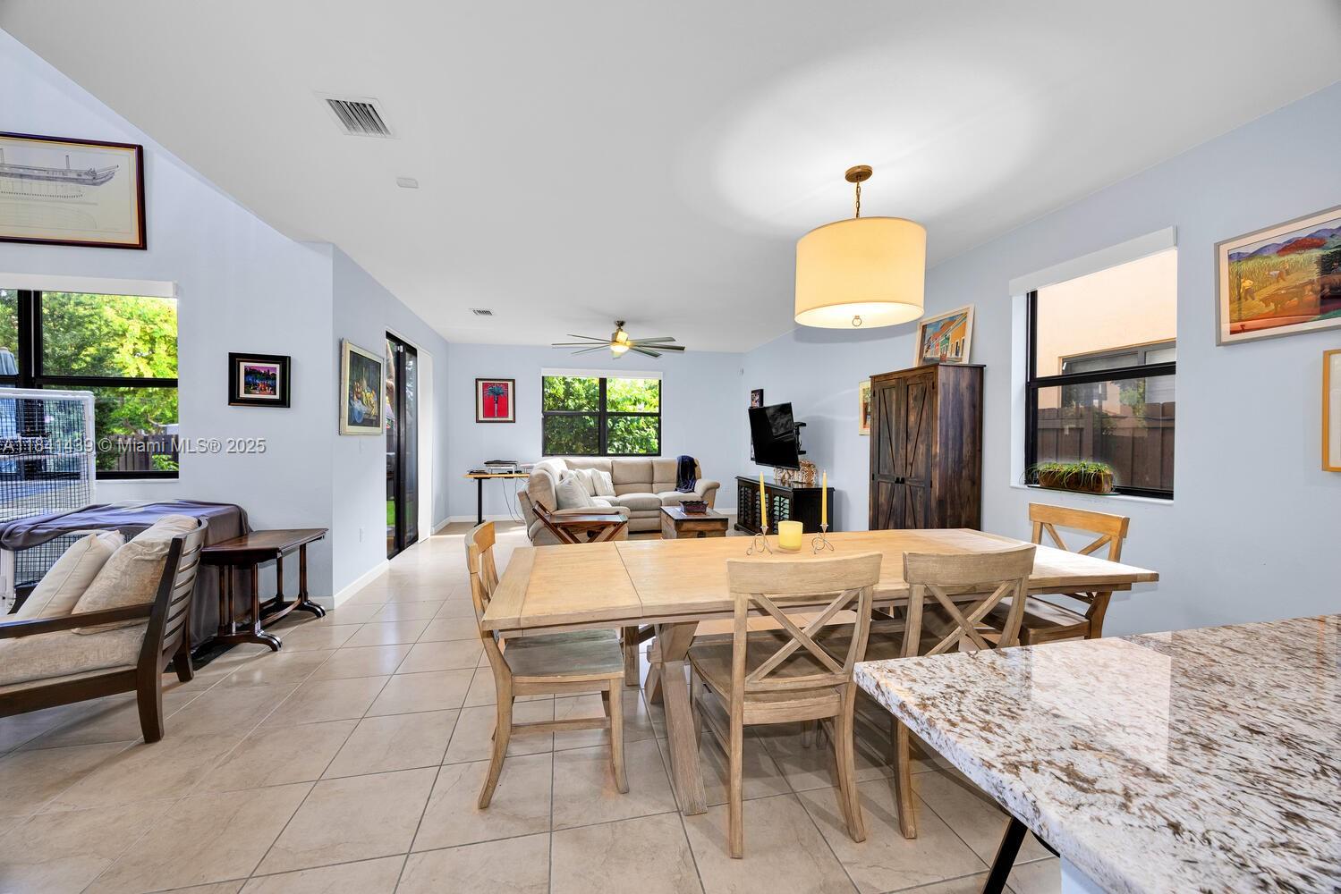 455 SE 34th Ter