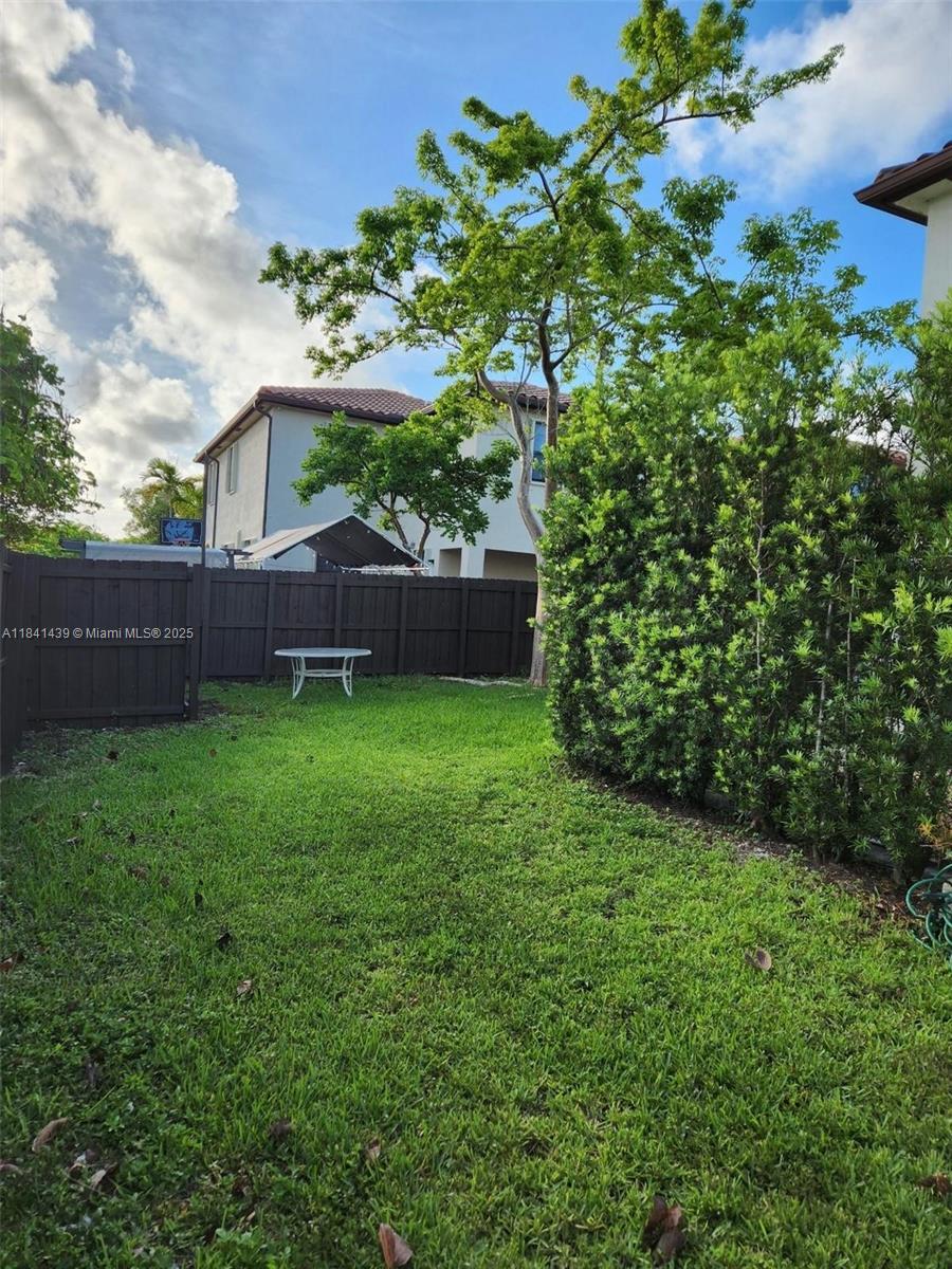 455 SE 34th Ter
