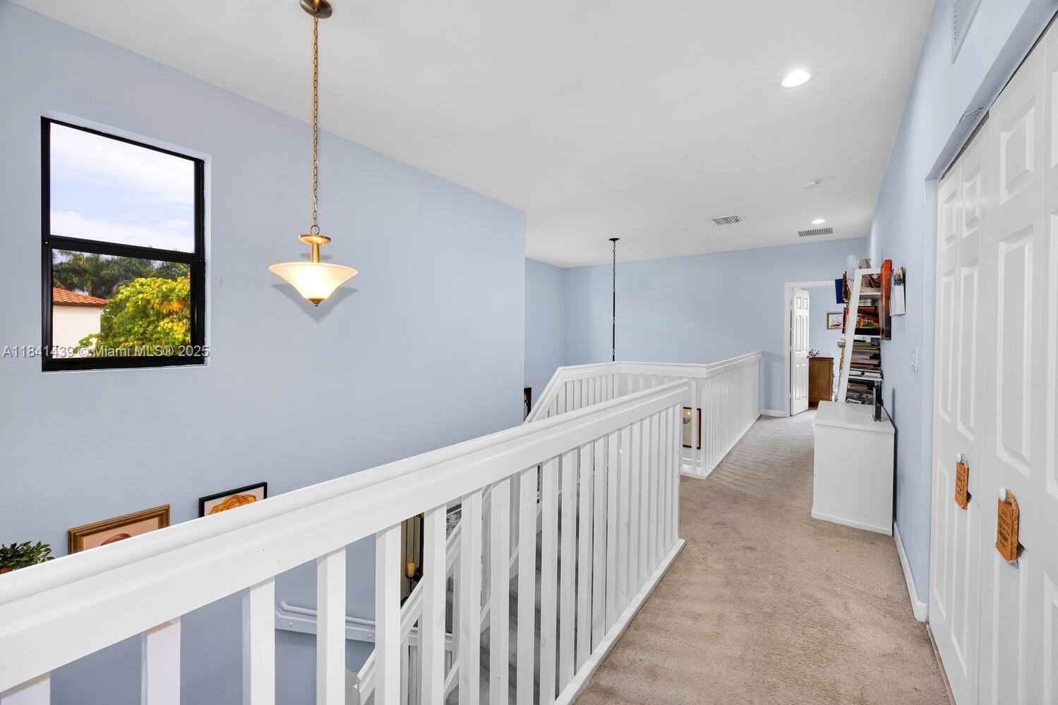 455 SE 34th Ter