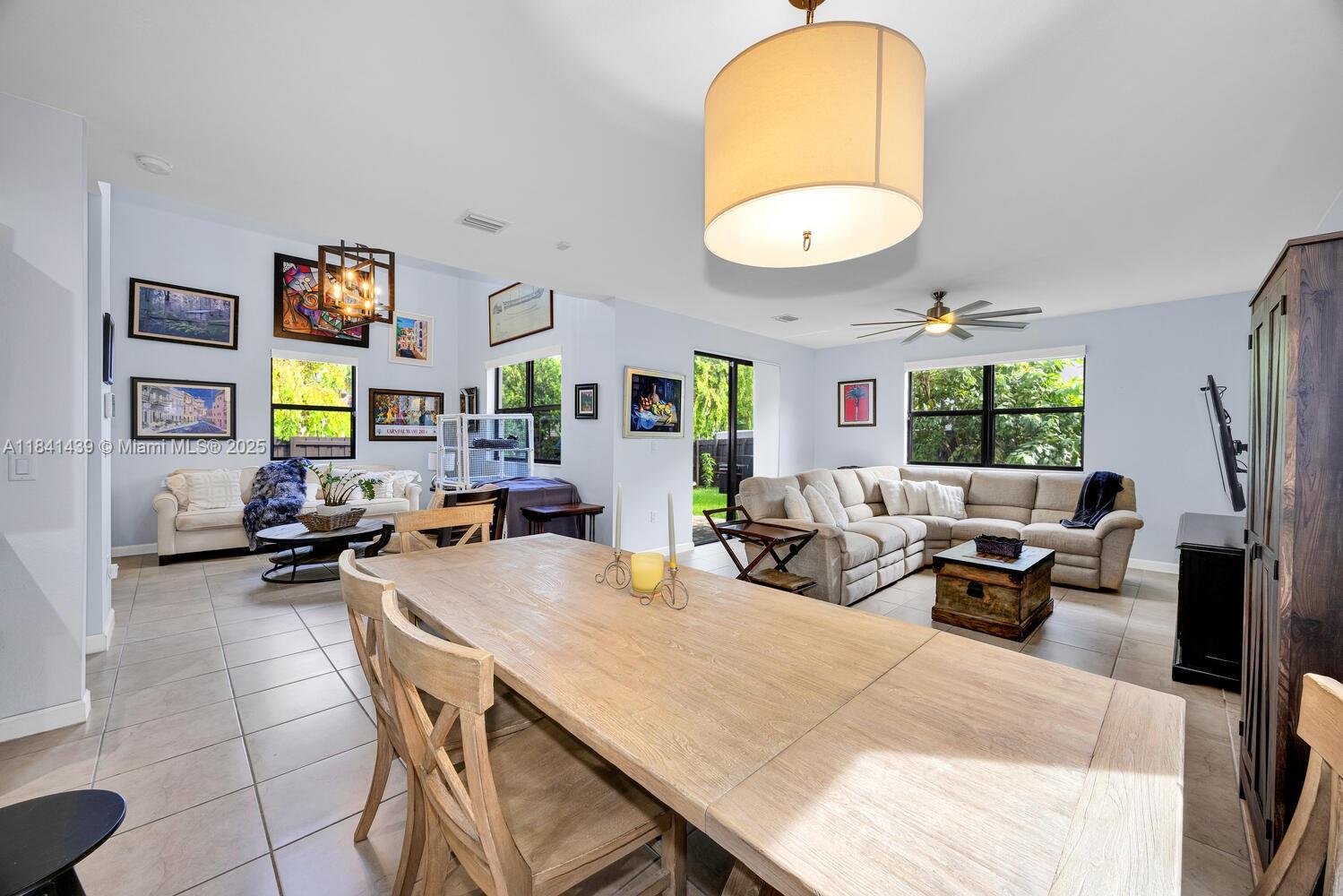 455 SE 34th Ter