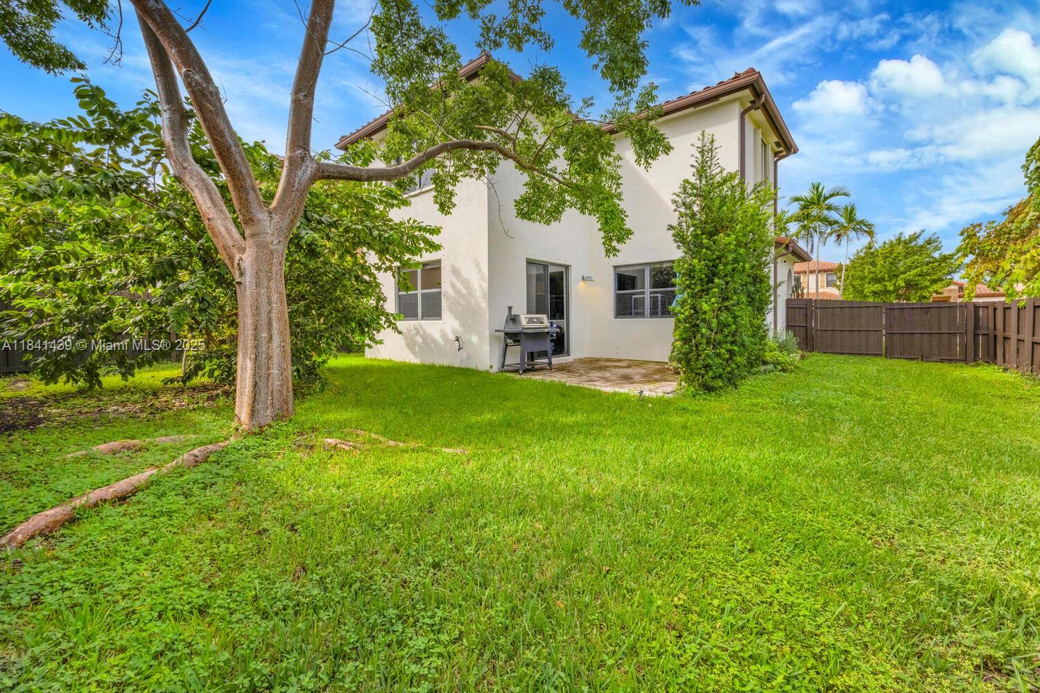 455 SE 34th Ter