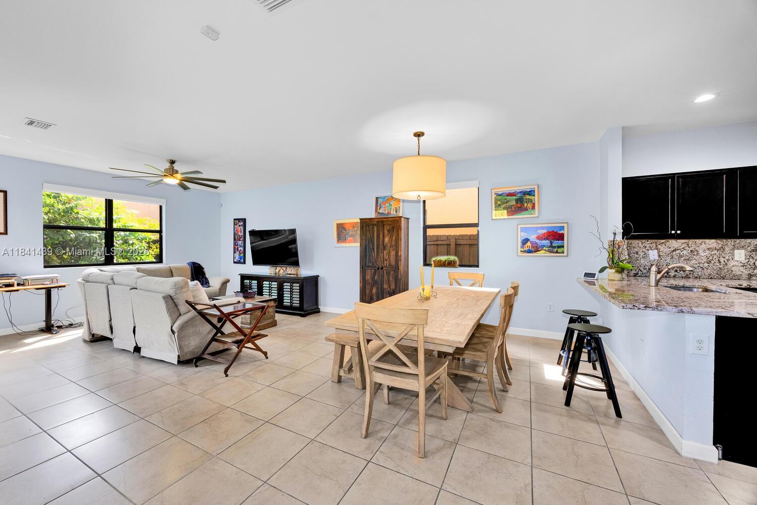 455 SE 34th Ter