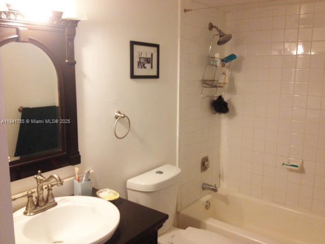 1035 West Ave # 302
