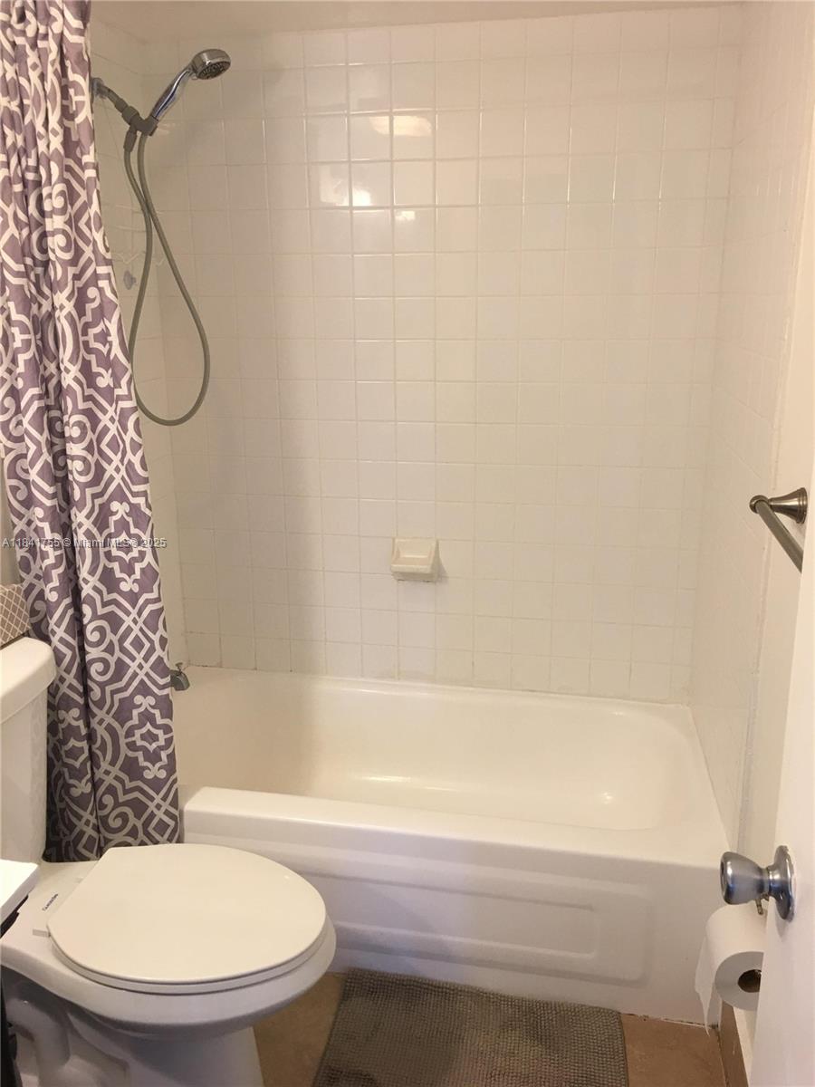 1035 West Ave # 302