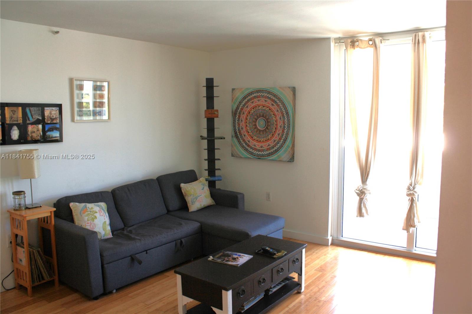 1035 West Ave # 302