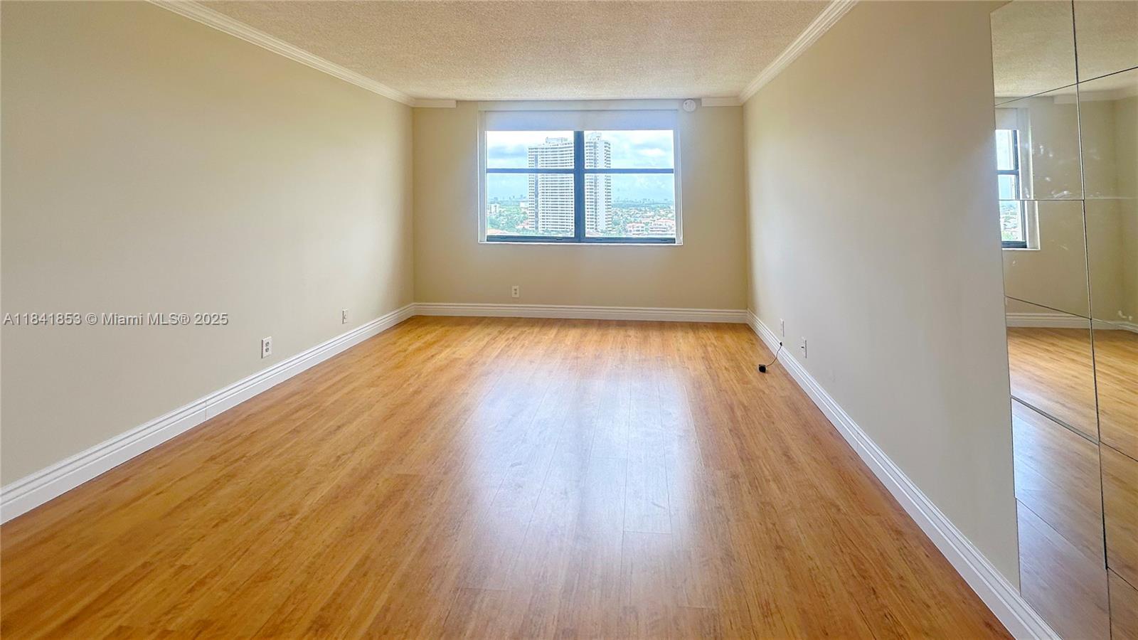 18151 NE 31st Ct # 1603