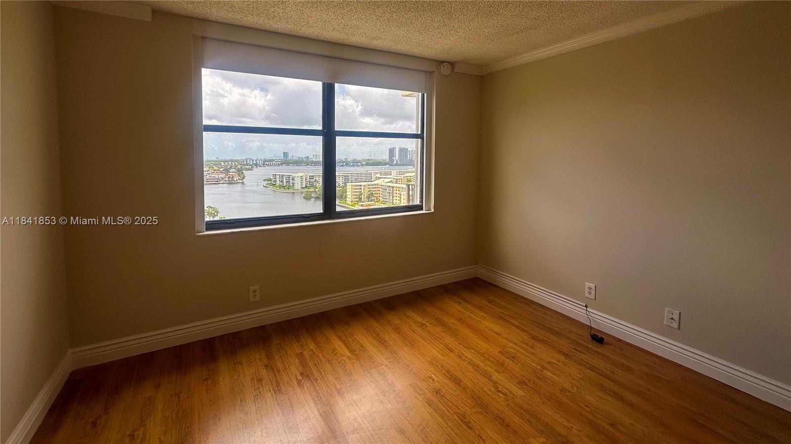 18151 NE 31st Ct # 1603