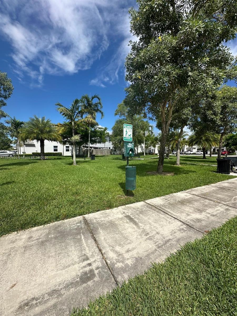 1333 SE 27th Ter # 1333