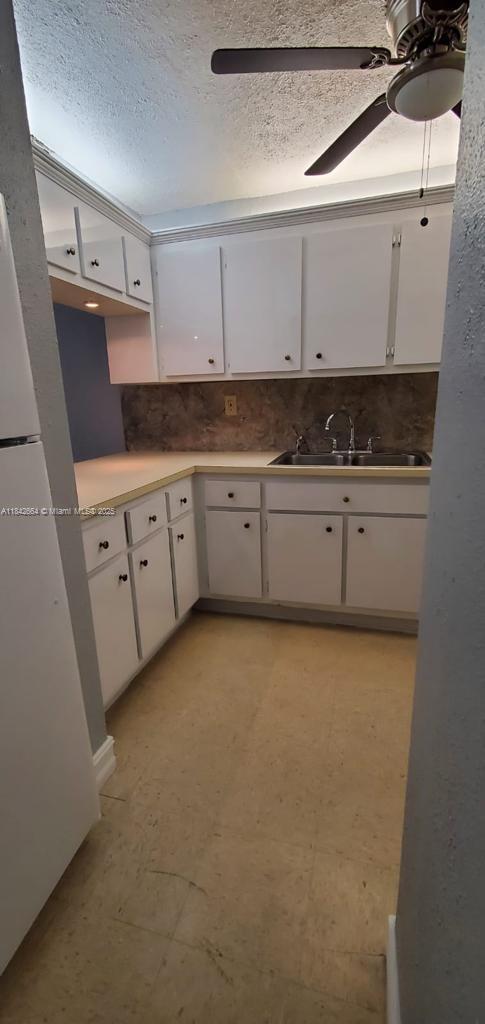 1910 W 56th St # 3320
