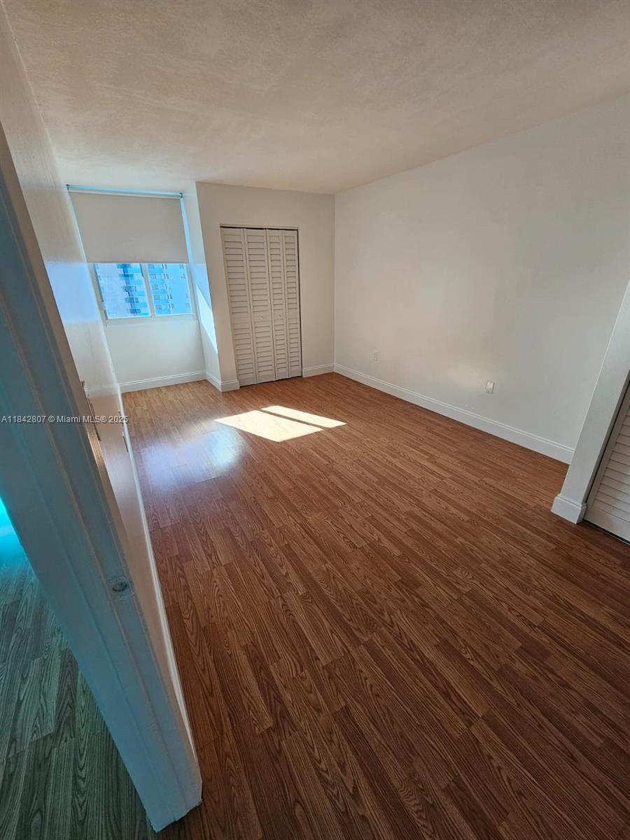 800 N Miami Ave Unit: E1202