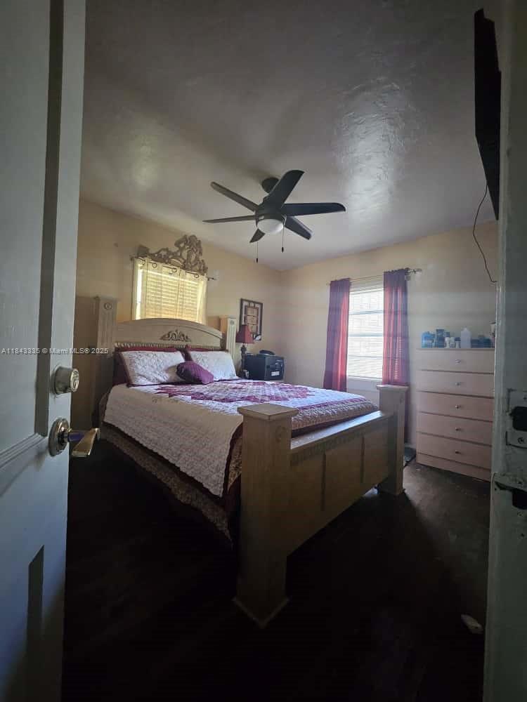 1320 Dunad Ave, Opa-Locka