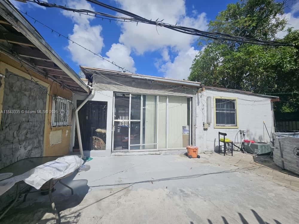 1320 Dunad Ave, Opa-Locka