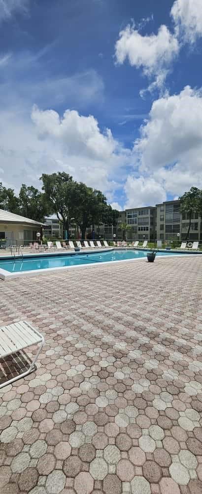 2998 NW 48th Ter # 428