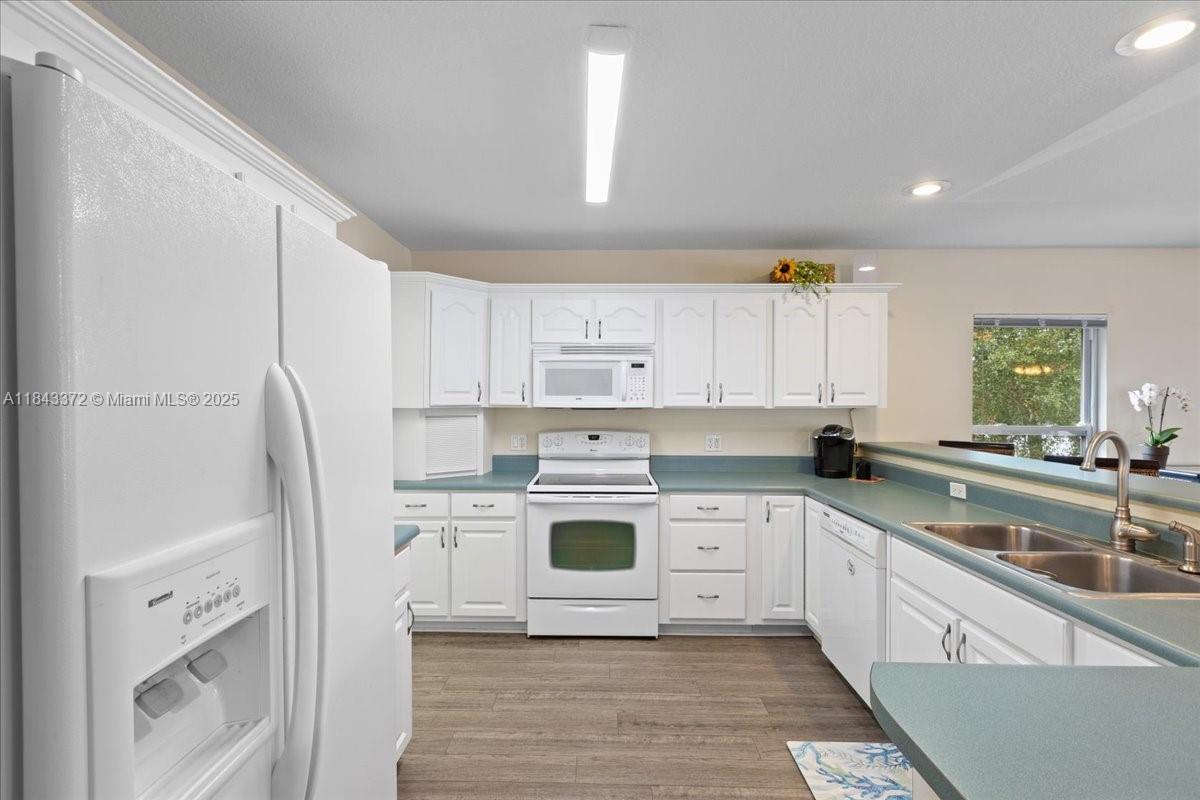 2159 NW 82 Terrace