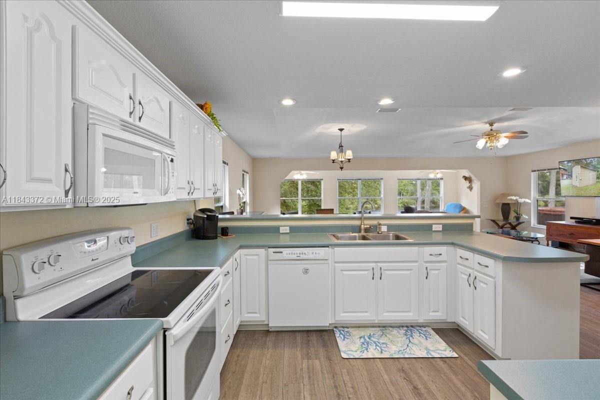 2159 NW 82 Terrace
