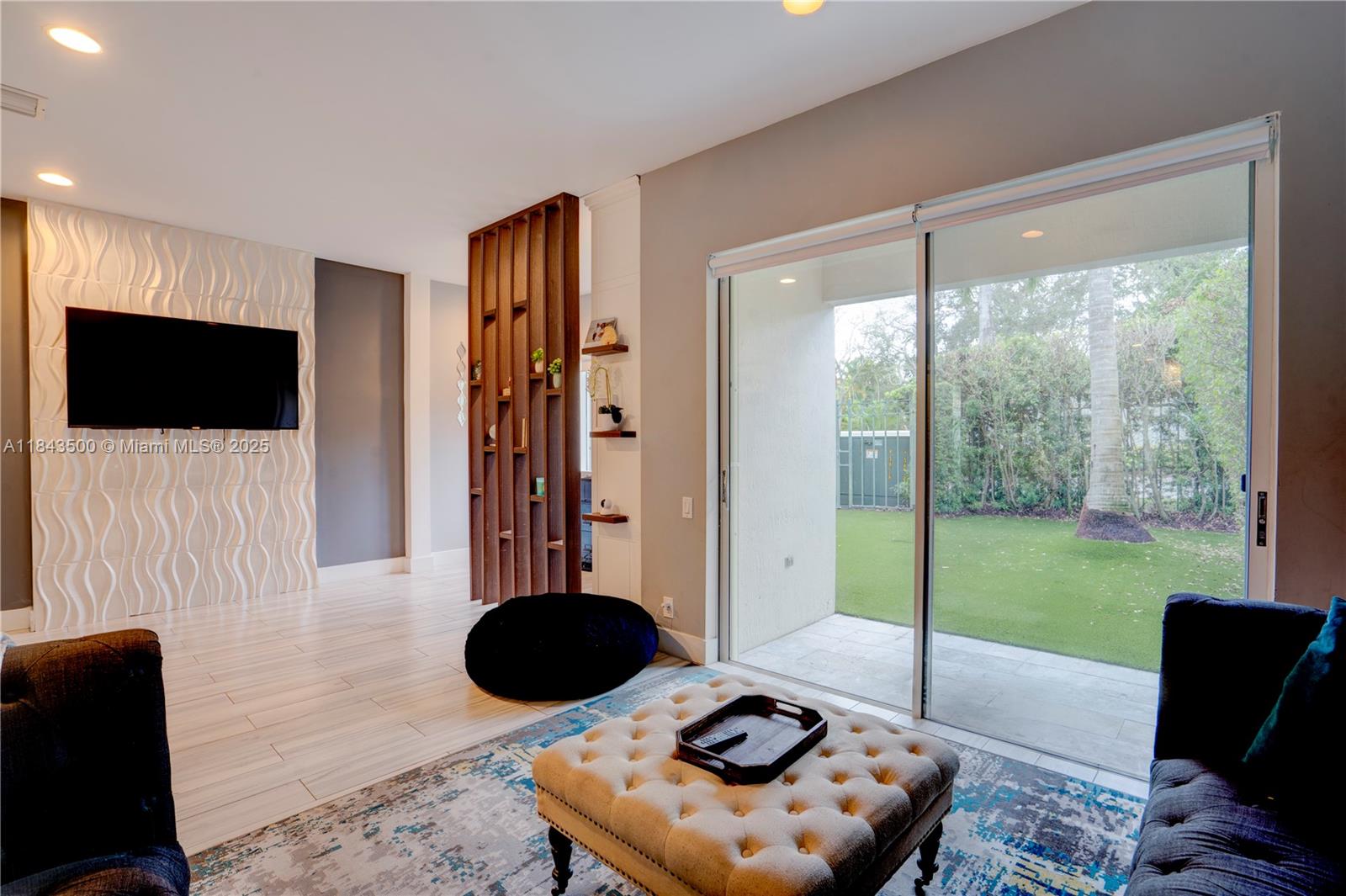 1364 W Harbor Vw W # 0