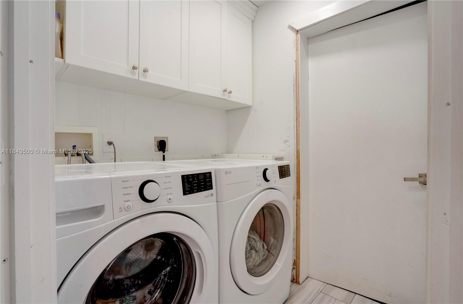 1364 W Harbor Vw W # 0