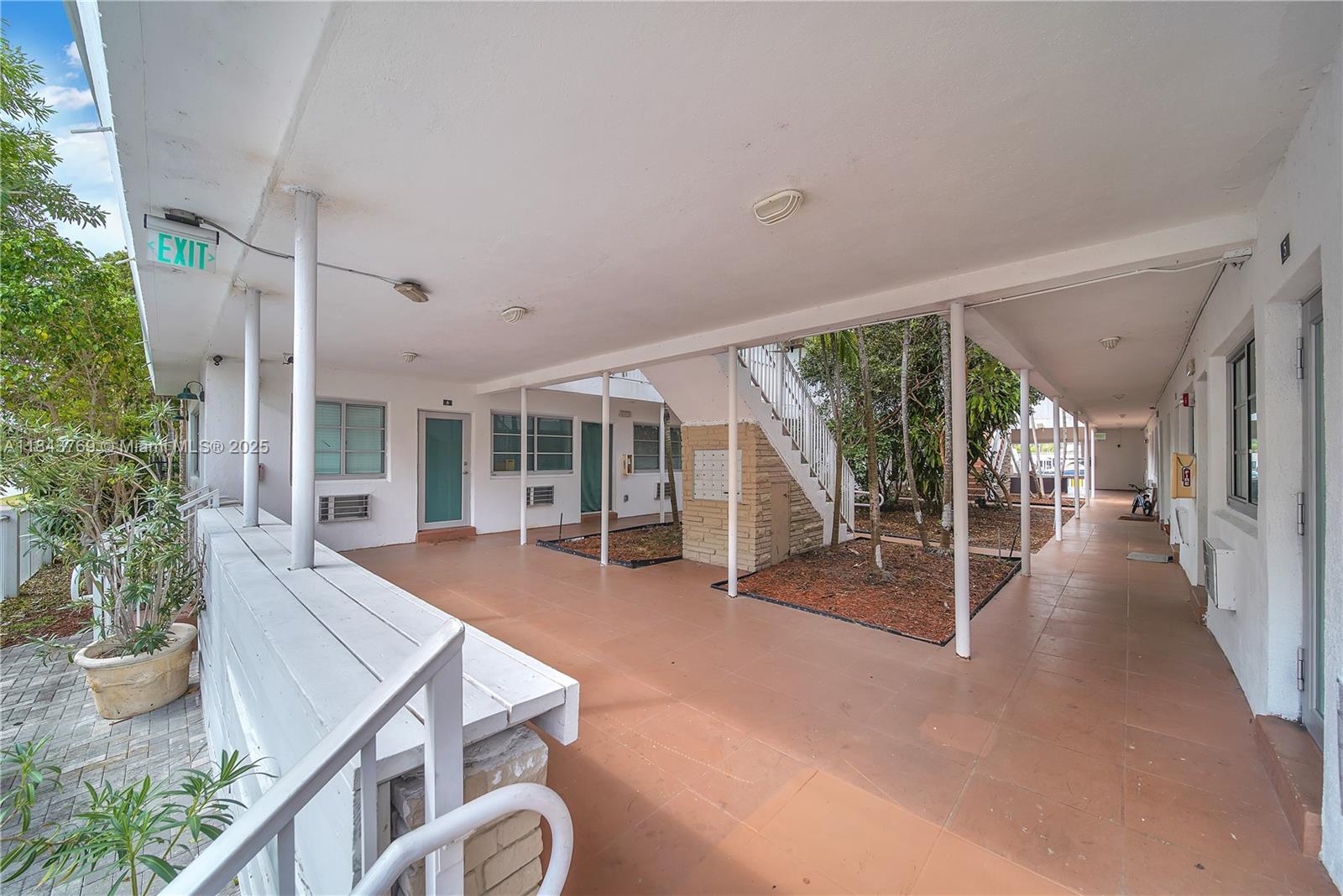 7930 Tatum Waterway Dr # 15