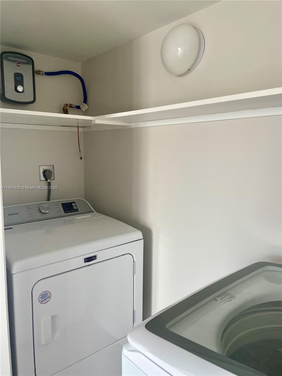 11439 SW 132nd Pl # 3 Unit: 73-3