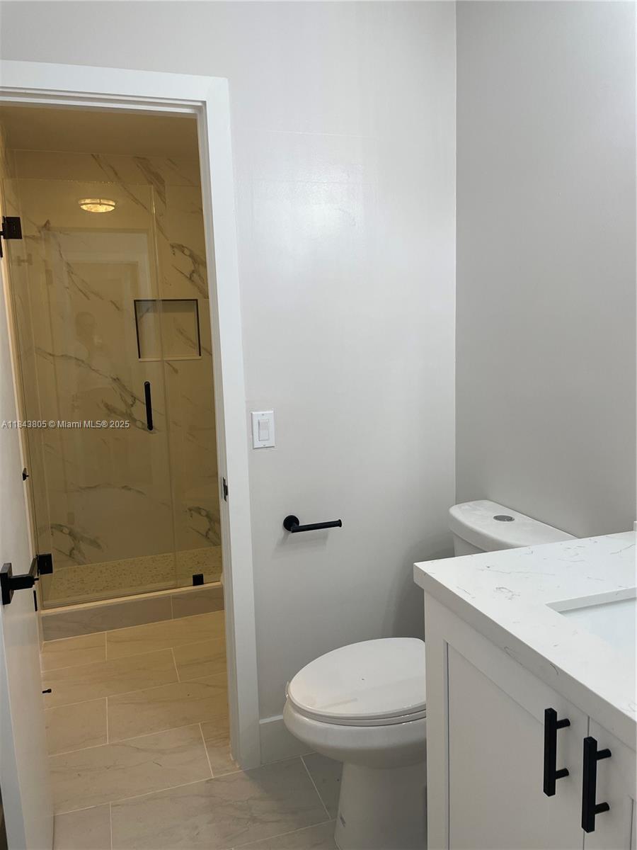 11439 SW 132nd Pl # 3 Unit: 73-3