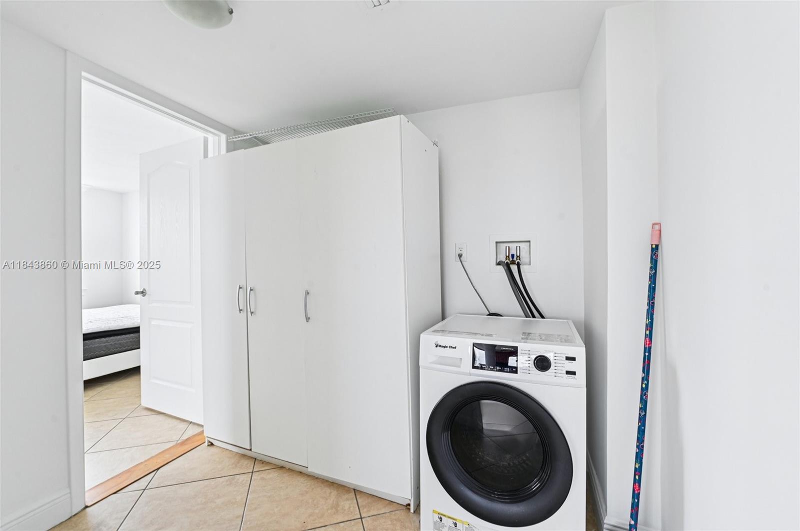 1740 NW N River Dr # 614